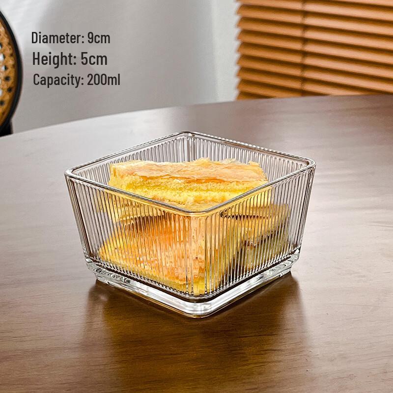ZISIZ Striped Square Plastic Bowls (4-Pack)