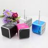 1/2 ks Bluetooth-kompatibilní Mini reproduktor Digitální displej Stabilní připojení Vodotěsný Dobíjecí FM rádio Přehrávač hudby