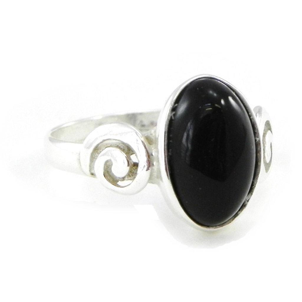 Handmade Silver Ring 'Jet Black Goddess' Black Silver (rhodium) - 13x8 Mm