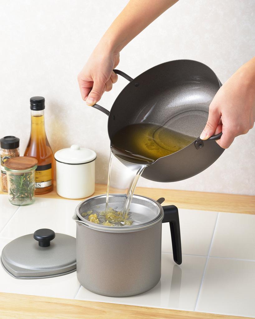 Yoshikawa Tempura Made In Easy Induction Gift Wrapping SJ2234 Pot, 22cm, 3.3L Capacity, Iron, Japan, Transfer, Compatible, Available,