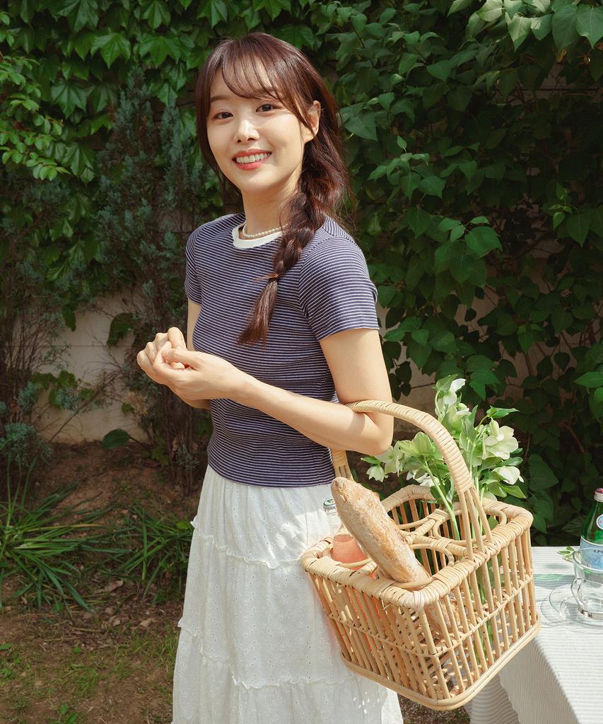 VEM.VER Bunny Half Sleeve Striped T-Shirt_Navy