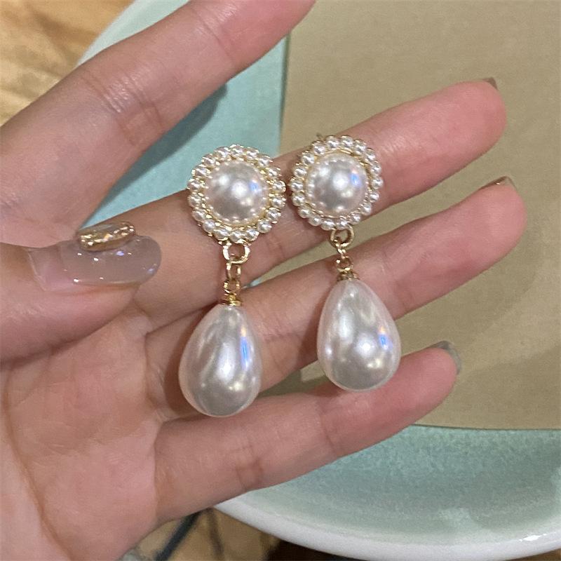 111 Silver Needle Retro Court Fengshui Drop Pearl Earrings Elegant Literary Temperament Earrings Women s Simple Versatile Earrings 925 silver needle