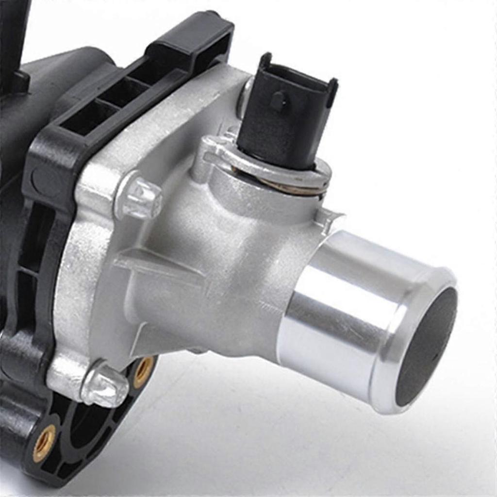 Car Cooling Water Thermostat Upper Front Axle Cooling Water Pipe Flange 1338256 25192230 For Opel