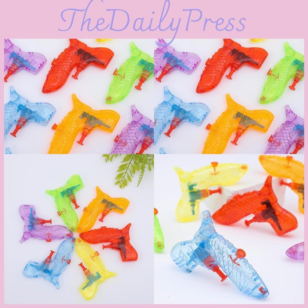 Gun Kids Water With Fish Shape And Plastic Material For Pool Water Toy Play