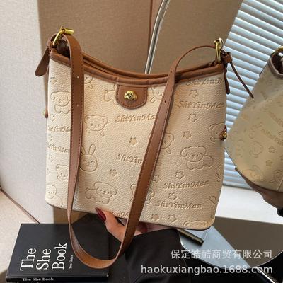 Stylish Simple Large-capacity Bag Women's 2025 New High-end Summer Versatile Messenger Bag Shoulder Bucket Bag