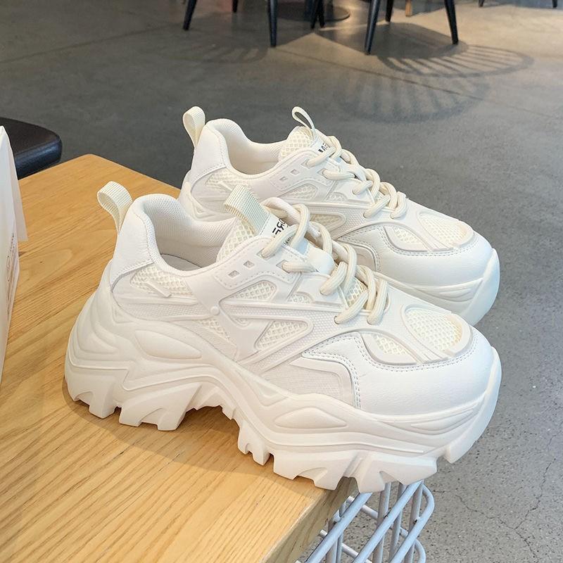 Popular muffin platform dad shoes women's spring and autumn small men increase in height 2025 new silver versatile casual sports shoes