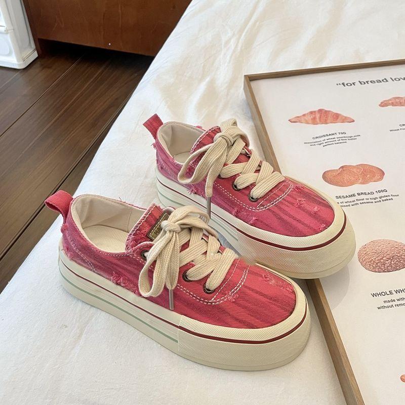 

Ретро шик в гонконгском стиле, парусиновые туфли на платформе из выбеленного денима, женские, лето 2025, новый нишевый дизайн, повседневные кеды 35