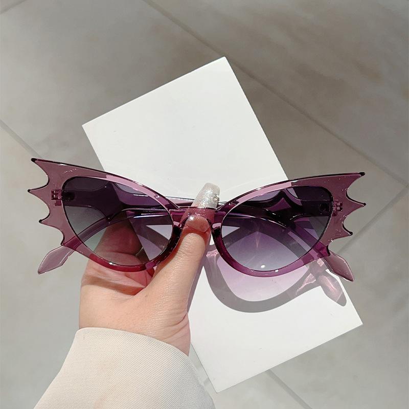 Fable Women's Vintage Cat Eye Bat Sunglasses Uv400 Punk Luxury Designer Shades For Men Halloween Party Funny Sun Glasses