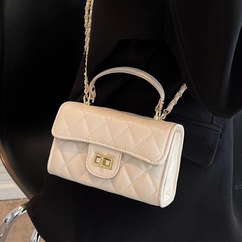 This Year's Popular Fashion, Foreign Style, Small Fragrant Style, Rhombus Chain, Portable Small Square Bag, Versatile Temperament, Commuter Messenger