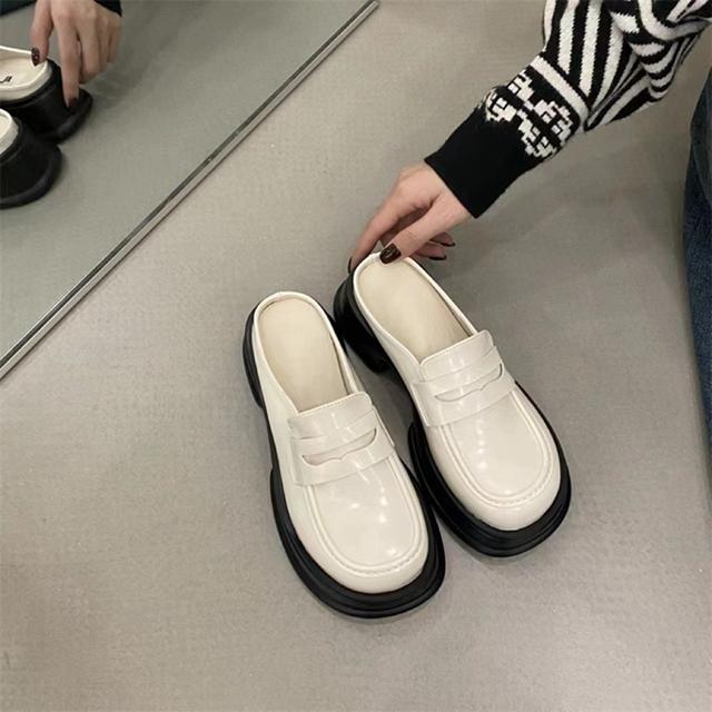 Thick Sole Big Size Mules Women Casual Platform Ladies Summer 2026 New Slippers Female Outside Slides Shoes Vintage Chic Design