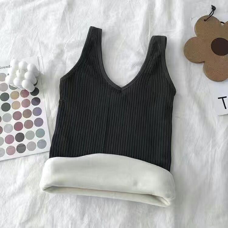 "881 Warm Plus Velvet Thickened Camisole for Autumn and Winter – Comfortable Slim Fit Vest for Layering"