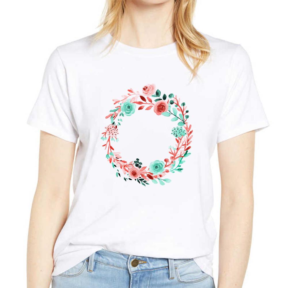 Womens Stylish Tee Lady T-Shirt White Tshirt Round Neck Casual Clothes Short Sleeves Simple Basic T-Shirt Cute Fashion Tops