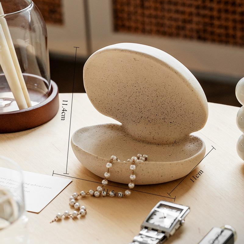

Ceramic Shell Jewelry Displays Rack Necklace Eardrop Storage Box Desktop Rings Showcase Stand Jewellery Trinket Organizer Case бежевый