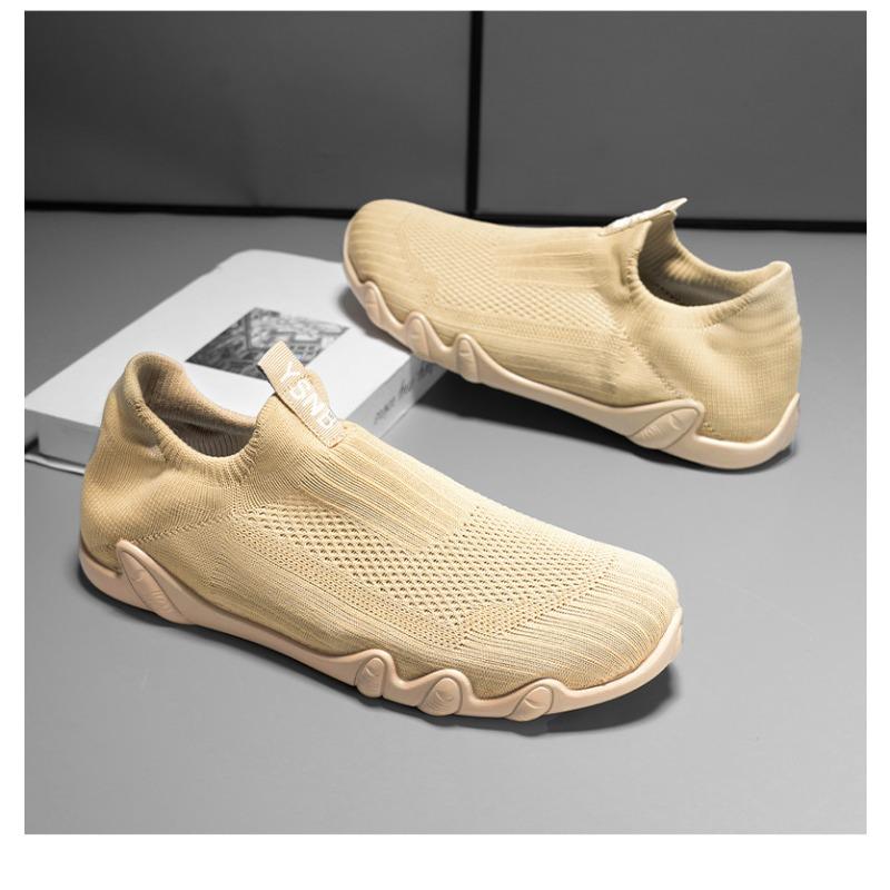 New Spring Men's Breathable Flyknit Mesh Casual Shoes, Trendy Slip-On Student Sneakers