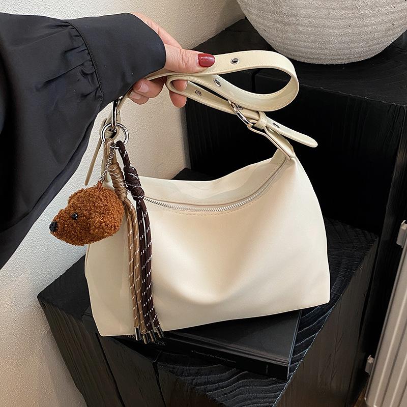 Retro bag women's large capacity 2025 new summer casual shoulder messenger bag Korean version texture commuter tote bag