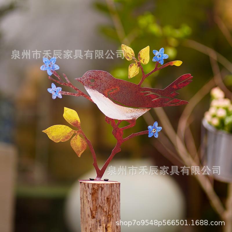 Metal Bird Garden Stake Outdoor Decorative Iron Art Animal Silhouette Sculpture Yard Lawn Ornament Creative Nature Inspired Design