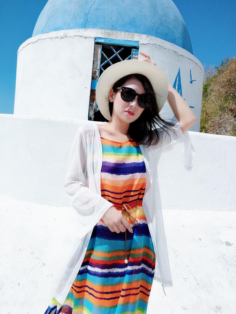 Summer 2023 Mother-Daughter Seaside Shawl: Fresh, Loose-Fit Outfit for Vacation