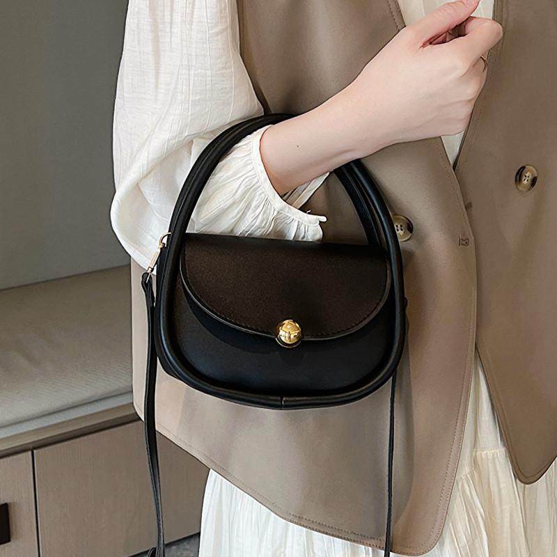 Stylish 2023 Summer New Simple Fashion Trend Shoulder Bag Street Style Saddle Bag
