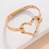 1pc European And American Style Fashion Alloy Open Heart Shaped Bracelet For Women, Versatile Street Style Web Celebrity Hand Chain Valentines