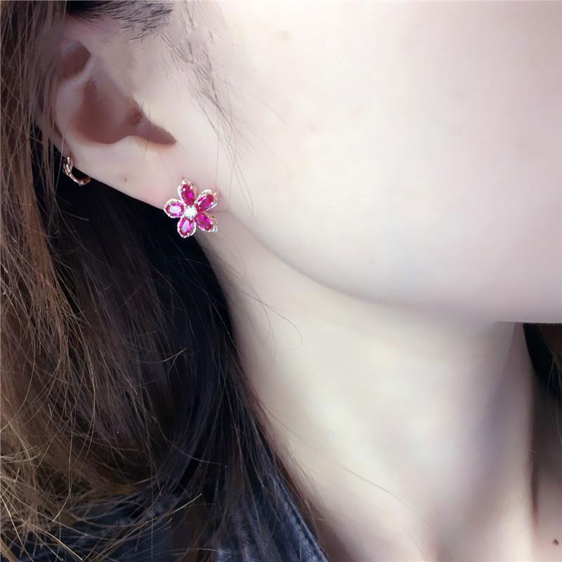 585 Purple Gold Plated 14K Rose Gold Inlaid Flower Ruby Earrings for Women Classic Glamour Luxury Engagement Dinner Jewelry