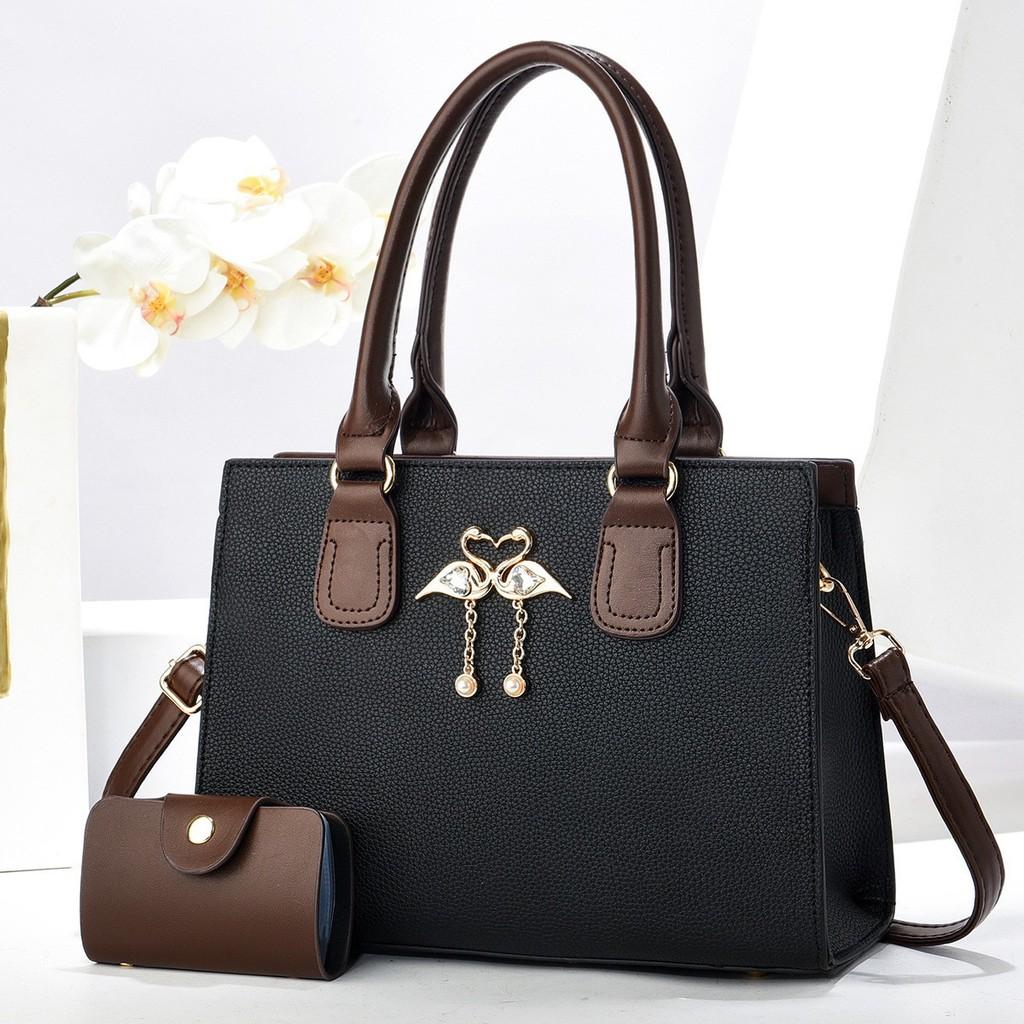 Street Style Shape Pu Leather Crossbody Bag With Lock Closure For Daily Use