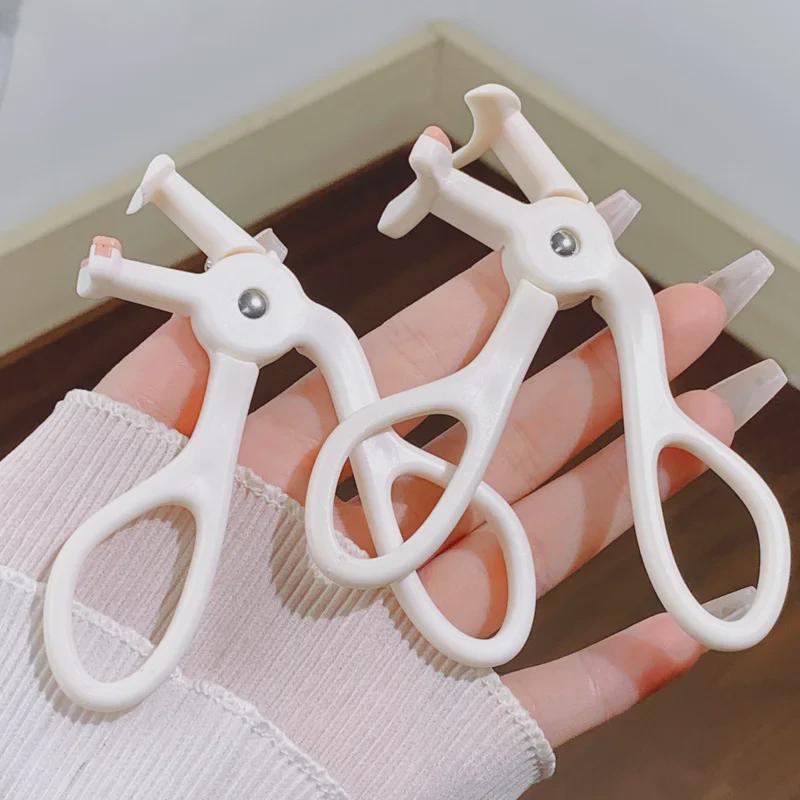 Xixi Wide Angle Eyelash Curler: Small, Portable, Easy To Use, Long-lasting Curl, No Pinching.