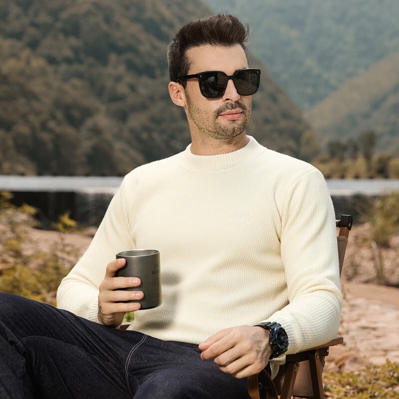 JEEP Men's Embroidered Chenille Fleece Round Neck Knit Sweater