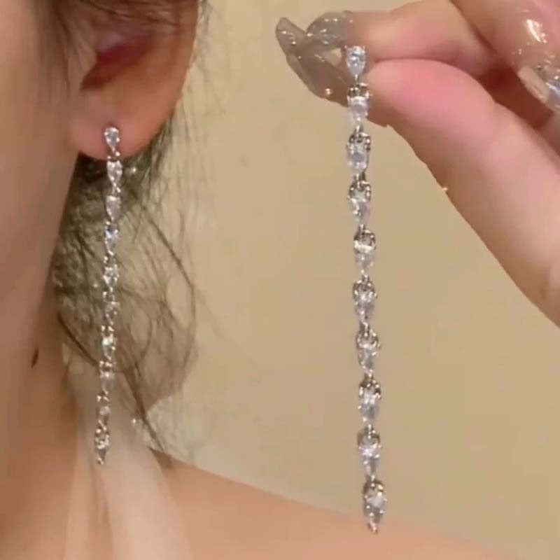 Luxurious Sparkling Zircon Stud Earrings for Women Fashion Long Tassel Teardrop Shaped Earrings Wedding Party Jewelry Gifts
