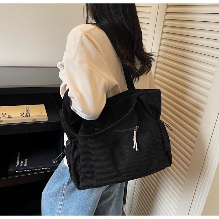 Urban Style Corduroy Shoulder Bag With Zipper Closure For Casual Outings