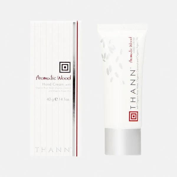 

Ароматный древесный крем для рук 40 г