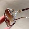 Luxury Brand Metal Trends Shades Fashion Crystal Design Women's Sunglasses Chic Pearl Decoration Sun Glasses for Lady