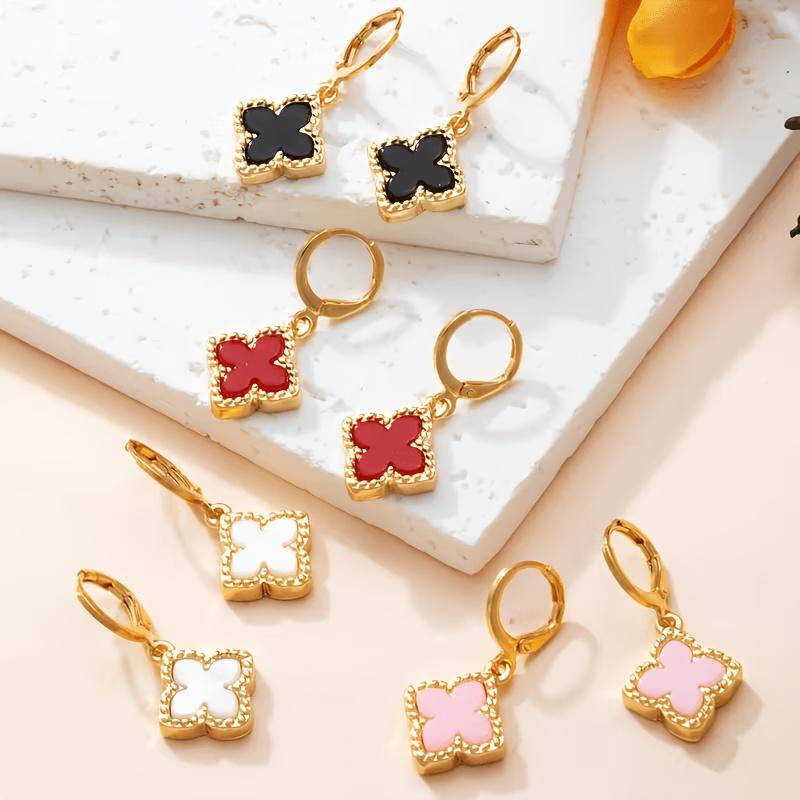 2 stuks Mode Vierbladig Klaver Hangende Oorbellen Kleurrijke Bloem Roestvrij Staal Hoepeloorbellen Elegante Piercing Sieraden Cadeau