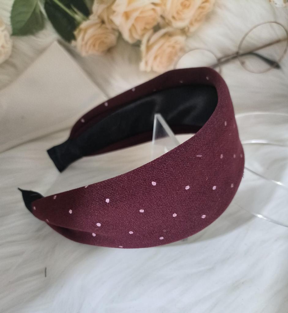 Elegant Wide Fabric Headband for Autumn & Winter: White Hair Concealer & Top Hair Tie for Holding Hair, Washing Face, or Adding Style
