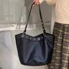 Large Capacity Punk Locomotive Style PU Leather Women's Shoulder Bag Fashi Rivets Ladies Handbag Versatile Female Tote Bag
