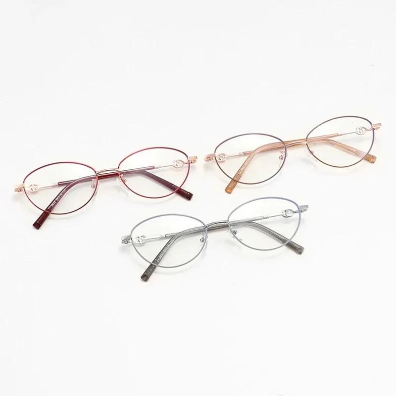 Neutral Fashion Metal Frame Presbyopia Glasses Oval Frame HD Lenses Anti Blue Light Reading Glasses To 4 0
