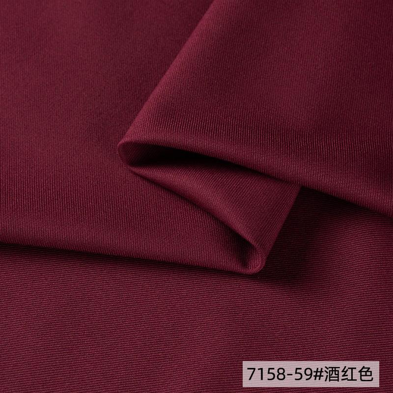 Seržový polyesterový materiál odolný proti pomačkání, mírně elastický, DIY angorově červený jarní a podzimní oblek, uniforma, pracovní bunda, látka