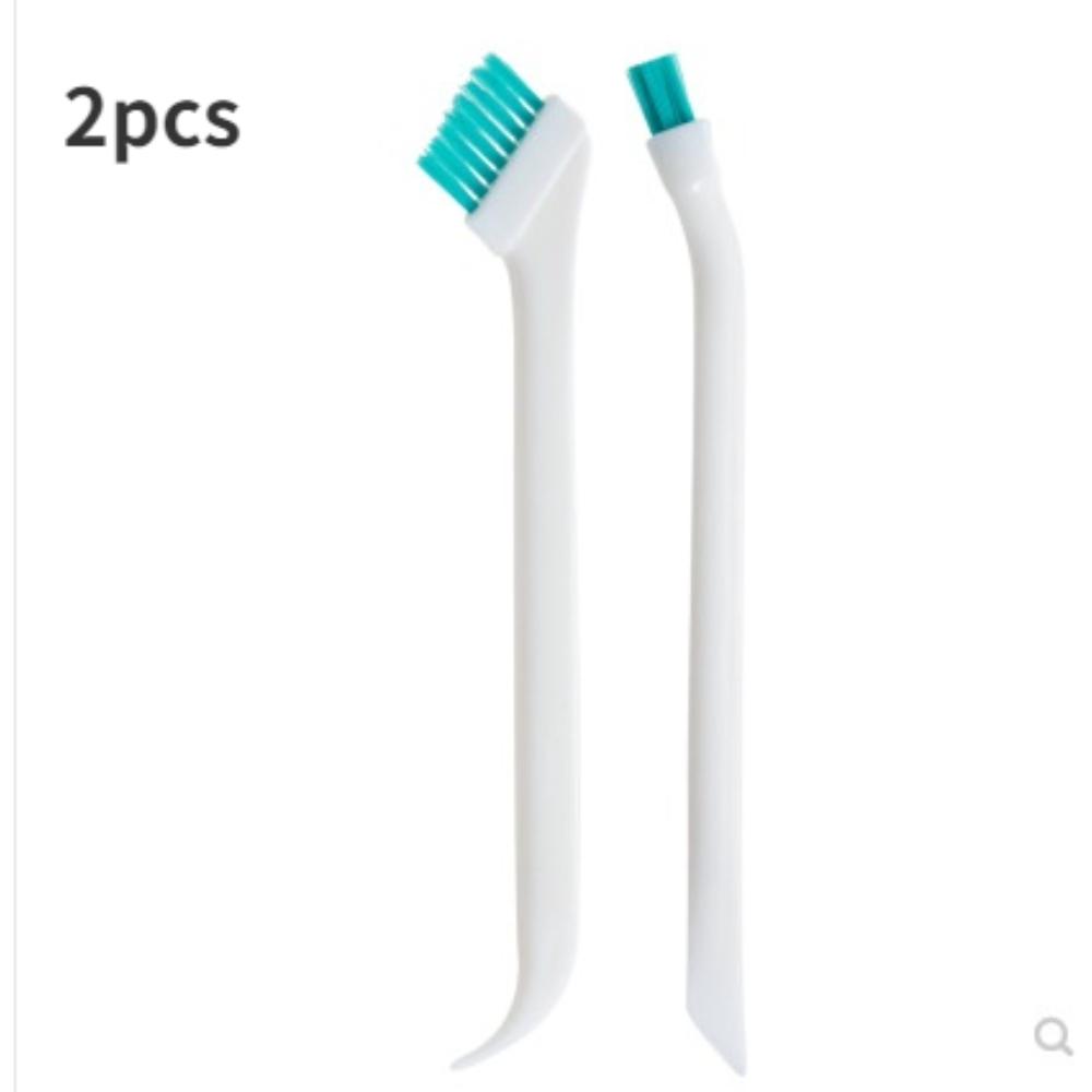 

Набор из 2 щеток для мытья бутылочек с водой — мягкая щетина, бережно относится к бутылочкам, эффективно удаляет остатки молока, незаменим для новорожденных, легко чистится