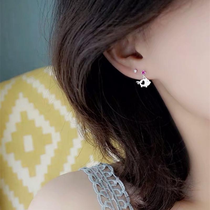 Beixi S925 Sterling Silver Pig Ear Studs with Zircon Inlaid Heart and Brushed Dangle Ornaments S925 Sterling Silver