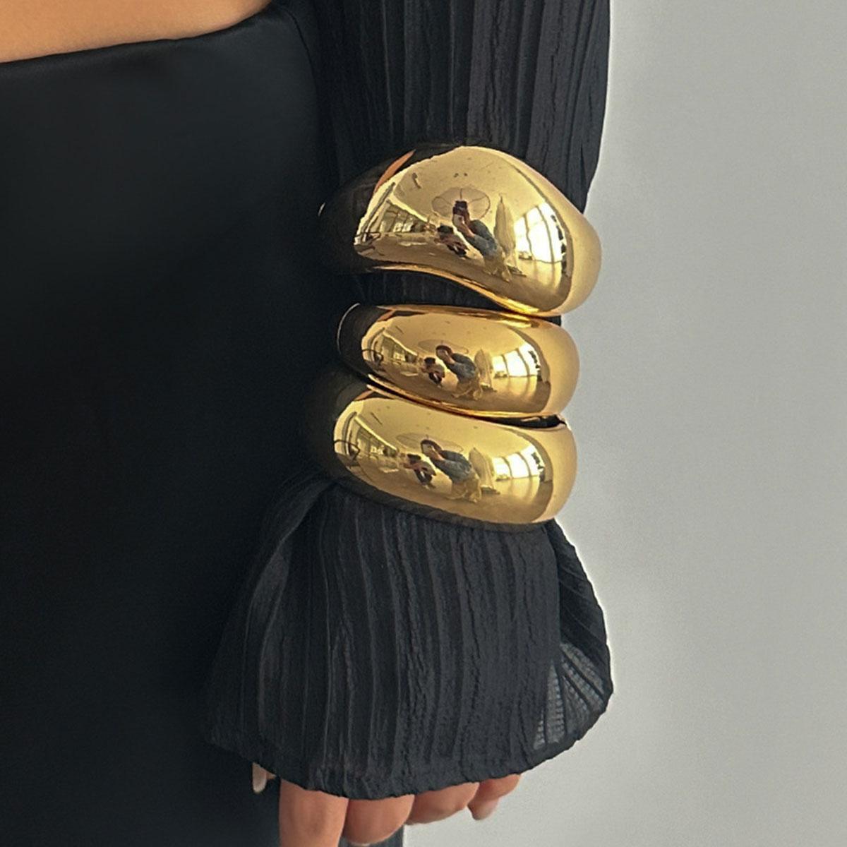 Beautiful And Exquisite Toys Women's Gold Exaggerated Punk Irregular Wide Cuff Chunky Bangle Vintage Color Spring Bangles Bracelets For Men Jewelry