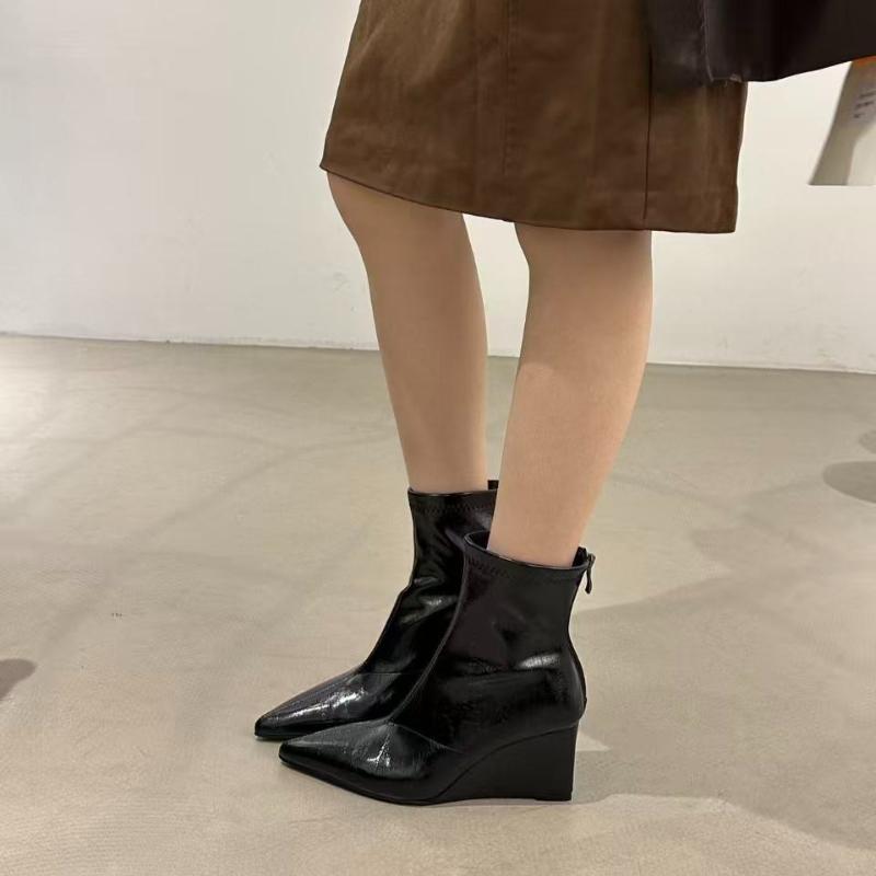 Autumn Winter Vintage Weges Heel Women Ankle Boots Fashion Pointed Toe Shoes Female Party Stripper Short Booties  De Muje