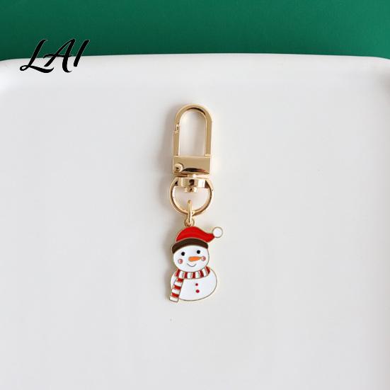 Xmas Theme Pendant Cartoon Christmas Keychain Enamel Santa Snowman Elk Snowflake Bag Charm Backpacks Keychain for Handbags Purses Party Favors