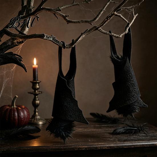 Halloween Party Background Decor Bat Decorations, Realistic Felt Hanging Bats, Spooky Flying Props Holiday Atmosphere for Haunted House Party, Indoor