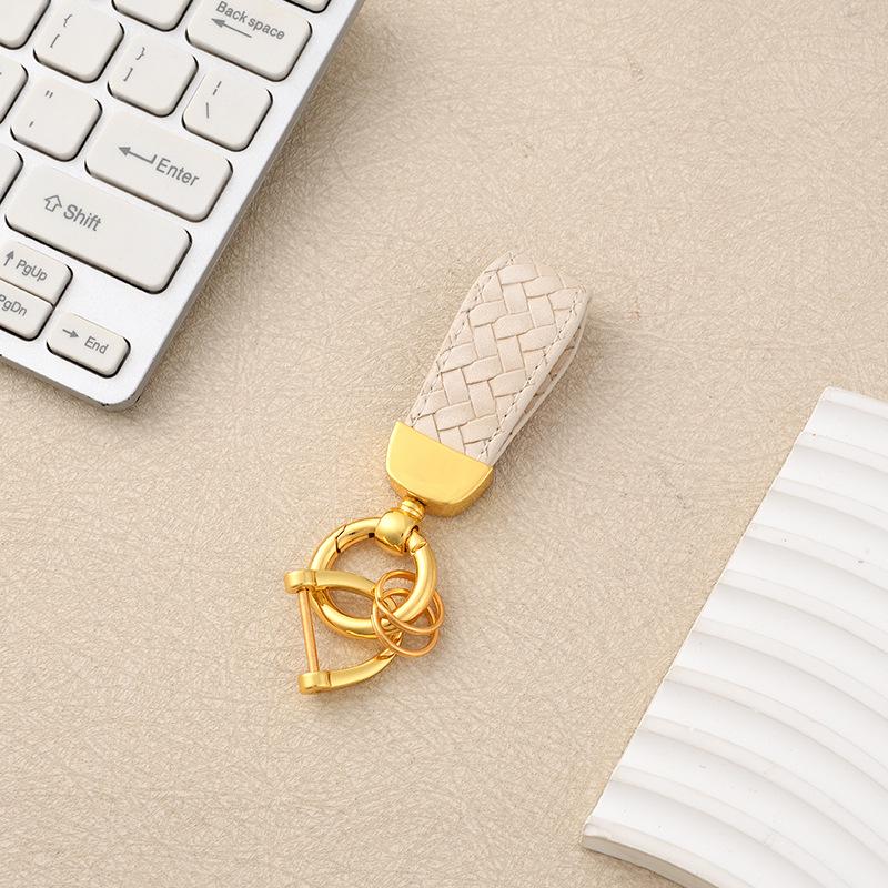 Luxury PU Leather Anti-Lost Motorcycle Car Keychain Pendant