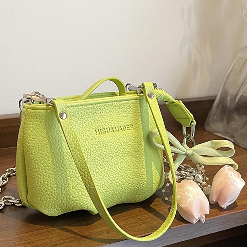 Summer Fashion Underarm Bag with High Appearance Level Light Luxury, Niche and Stylish Crossbody Small Square Bag
