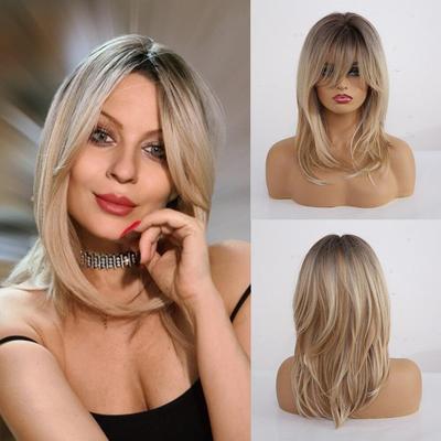 Parrucche lunghe ondulate a strati con frangia Parrucche per capelli Ombre da marrone a biondo per donne Parrucche sintetiche naturali resistenti al calore Cosplay