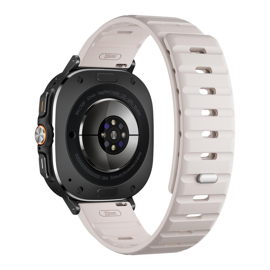 Stylish Silicone Magnetic Strap for Samsung Watch 7 Ultra