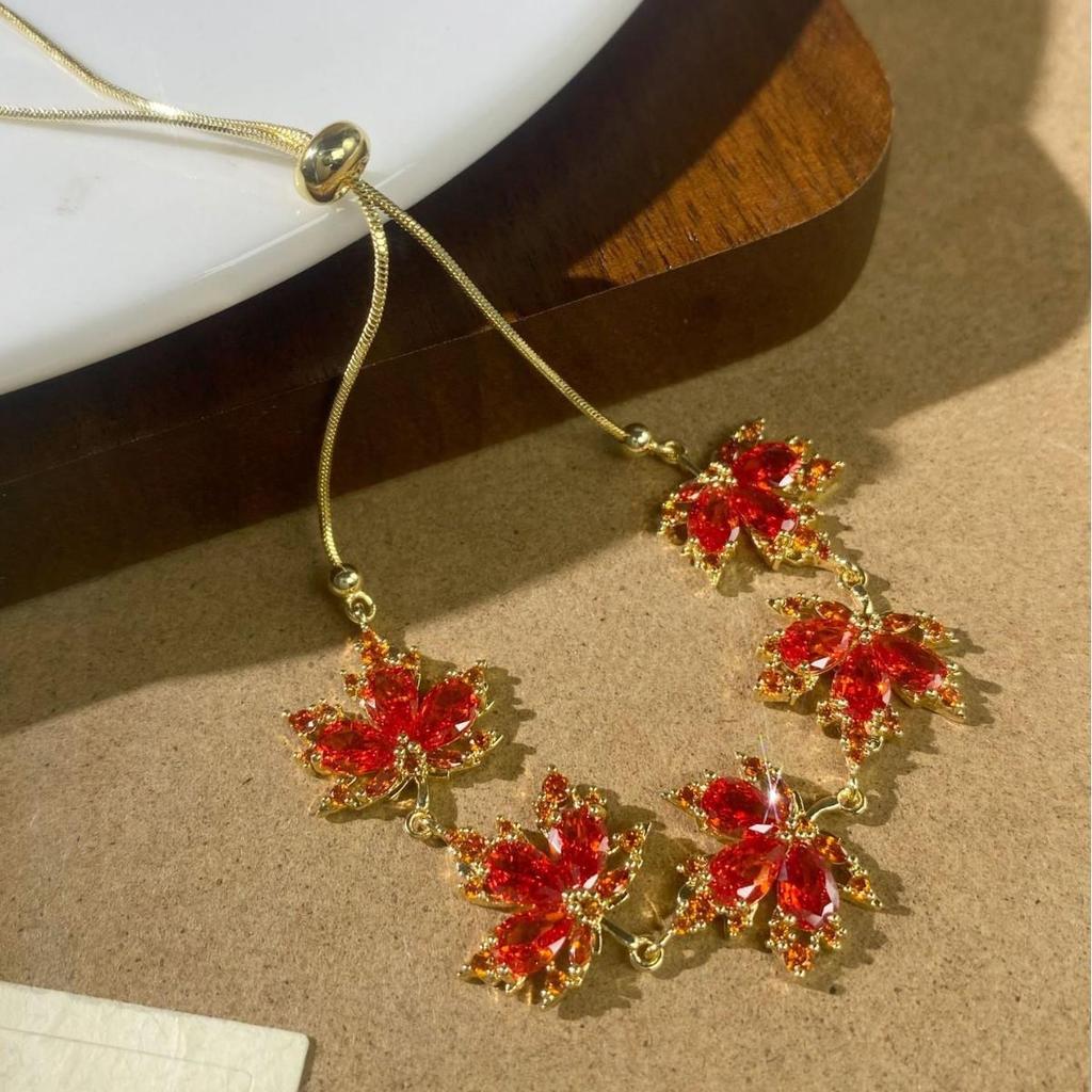 Elegant Red Maple Leaf Bracelet for Women - Luxurious, Fashionable, Versatile Zircon Jewelry