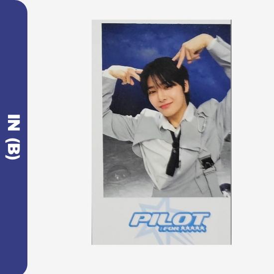 

Фотокарточки с фанмитингом пилотной серии Stray Kids