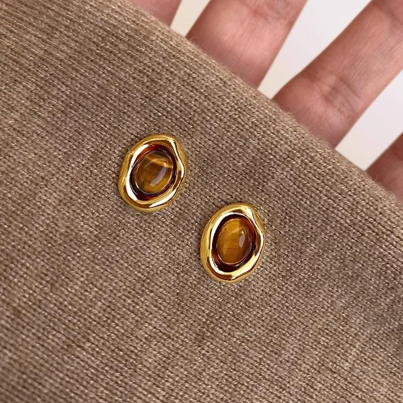 Melanoid Coffee Tone Oval Ear Clips: Retro Hong Kong Style No-Piercing Earrings for Square and Round Faces