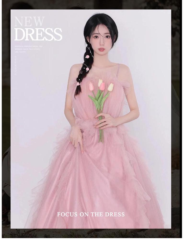 Studio-Themed Wedding Dress: New Girl Style, Pink Skin-Tone Enhancing, Colorful Yarn, Outdoor Travel Photo Dress